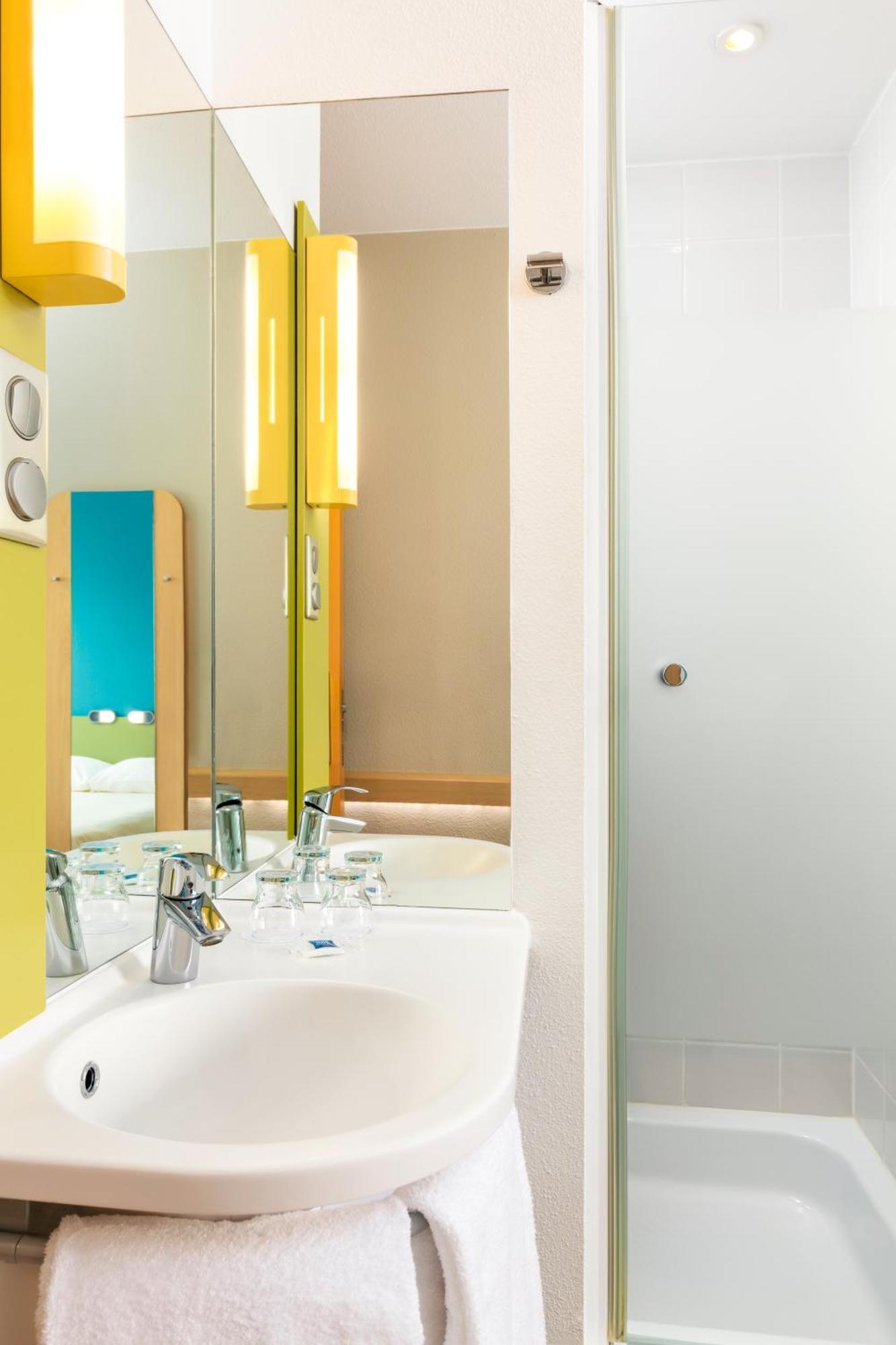 Ibis Budget Luebeck City Sued Exterior photo