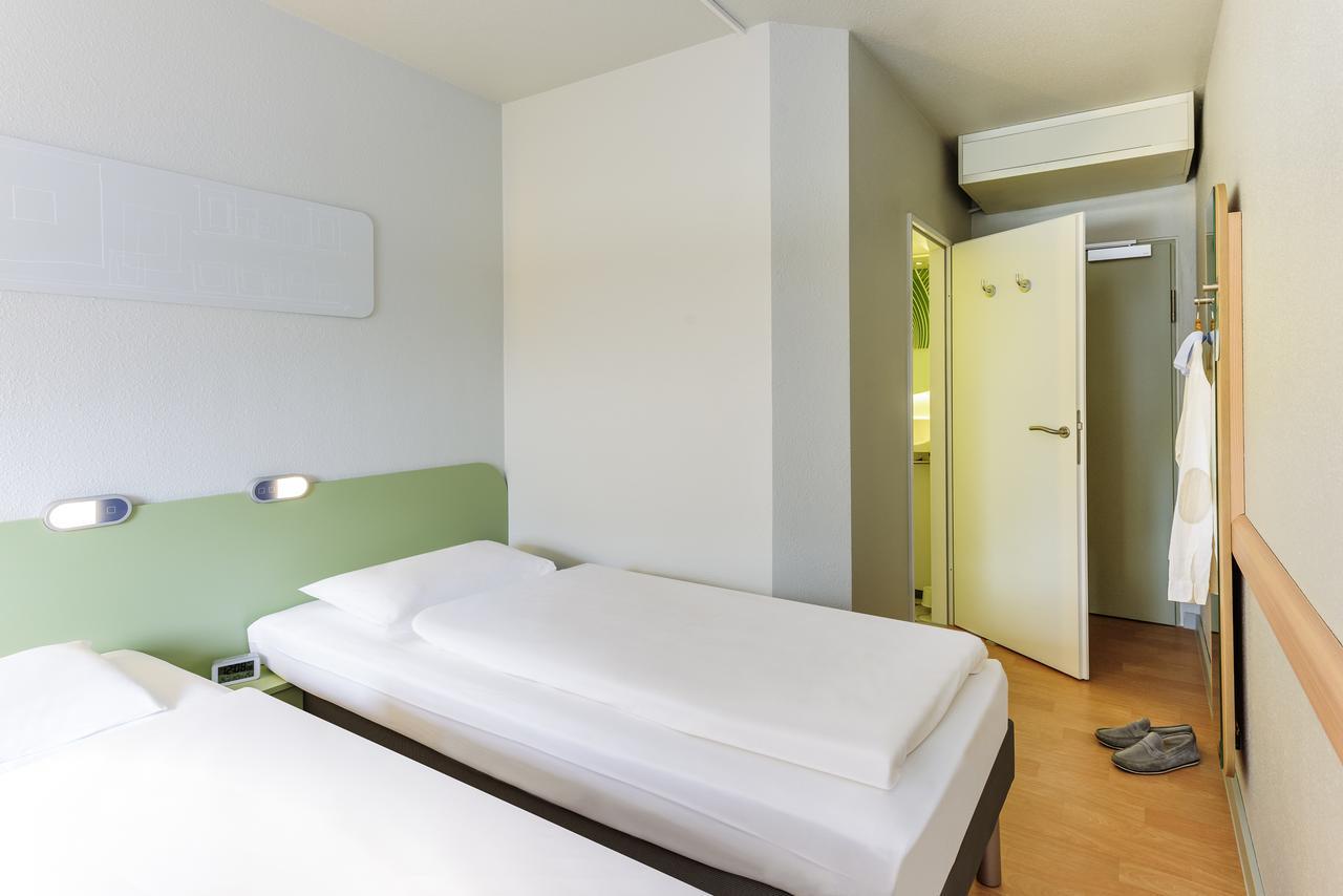 Ibis Budget Luebeck City Sued Exterior photo